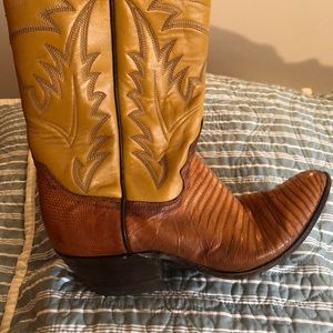 Justin cowboy boots